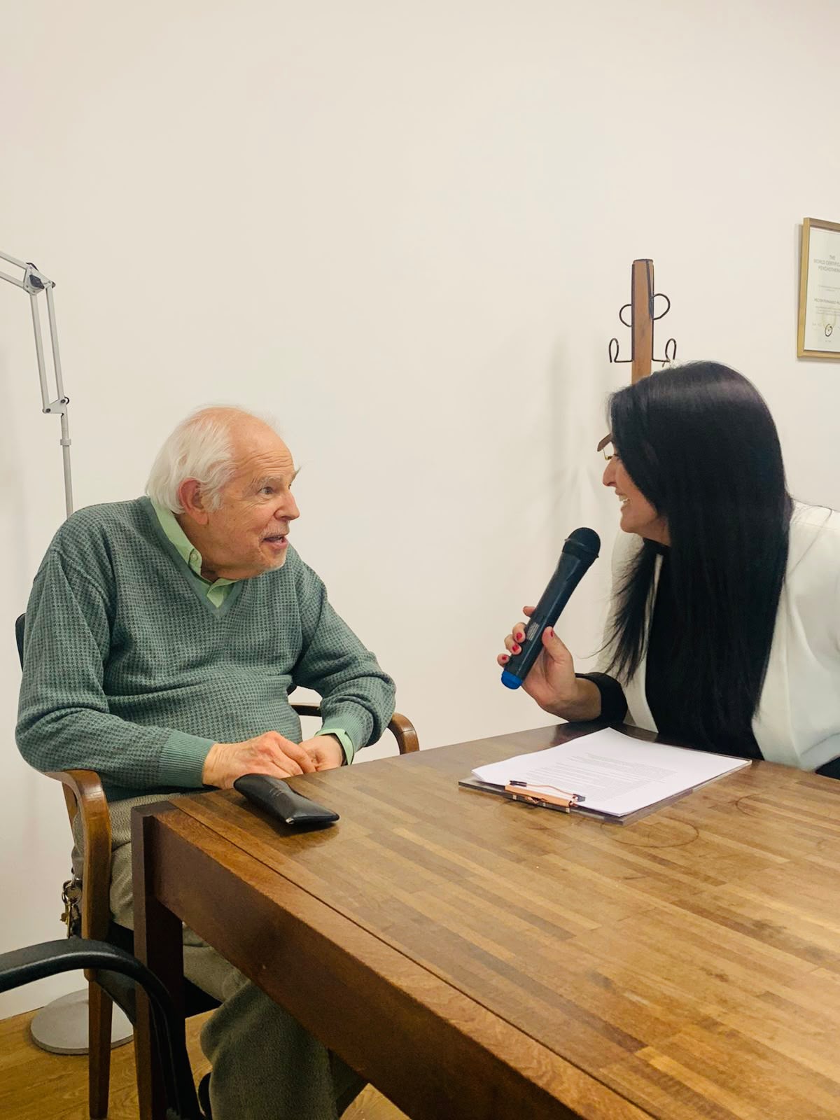 Entrevista al Dr. Héctor Fernández Álvarez
